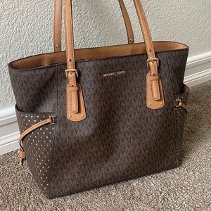 MichealKors Shoulder Bag